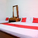 RedDoorz Syariah near Kopeng Treetop Adventure